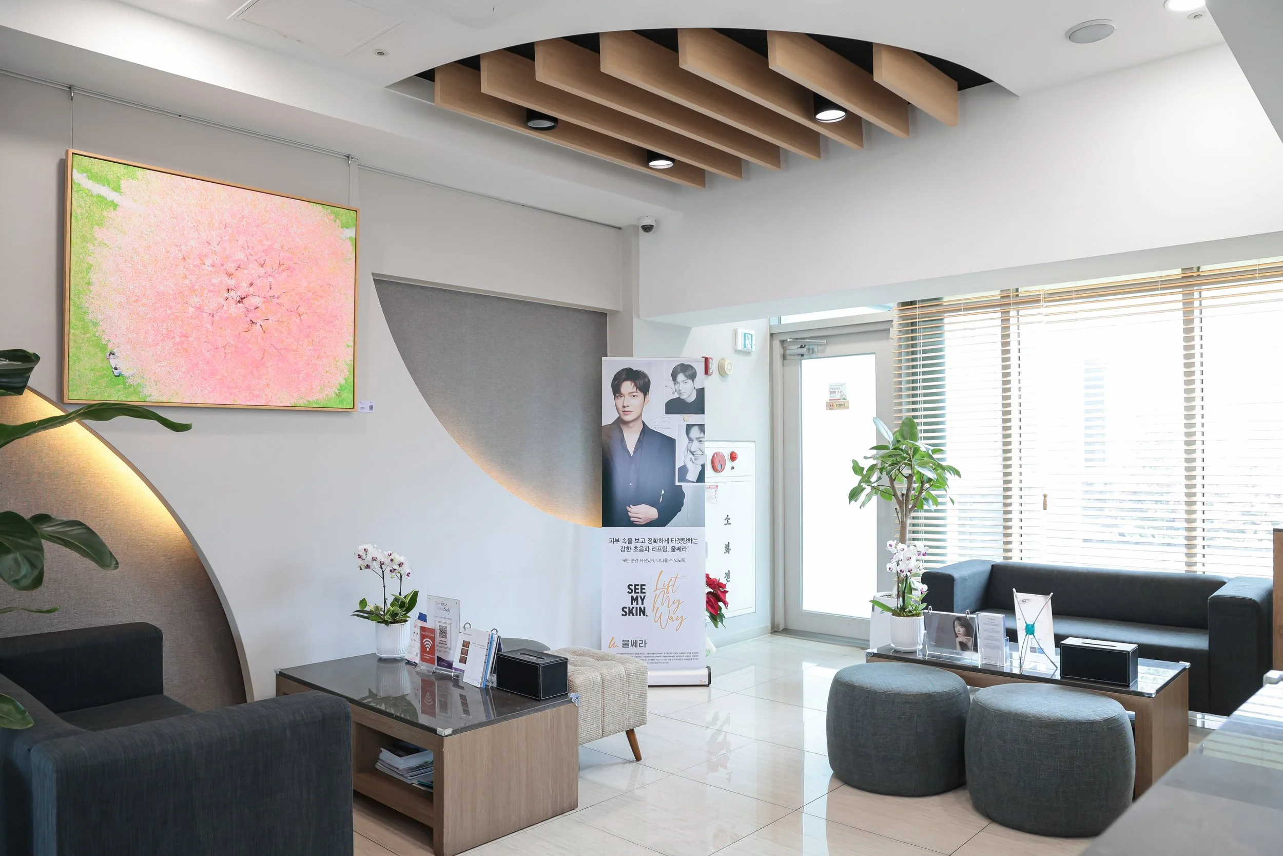 DM Dermatology / The-M Skin Clinic - Dermatologi clinic in Gangnam, Seoul, Korea