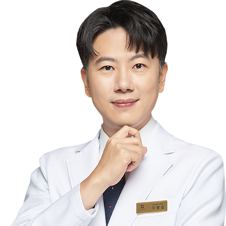Dr. Lee Young-Seob - Ophthalmologist | 20,000+ Surgeries specialist at Gangnam Grand Eye Clinic Seoul Korea