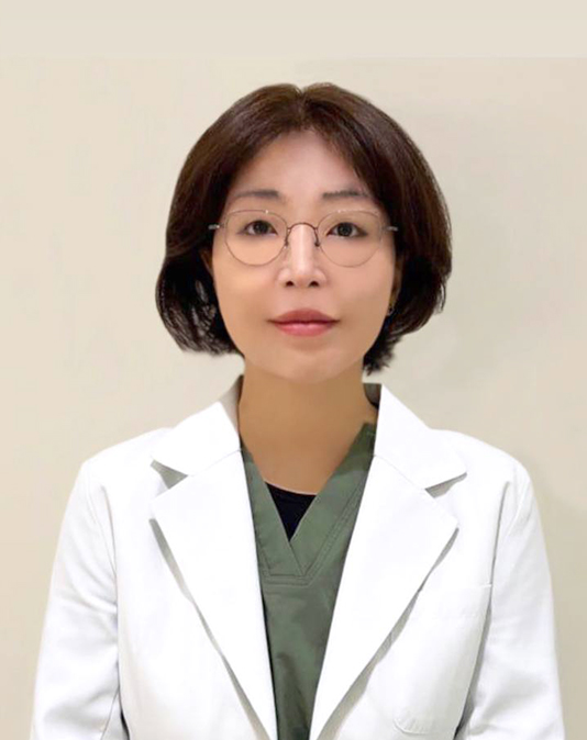 Dr. Kim Hee-suk - Anesthesiology & Pain Medicine specialist at Melon Plastic Surgery Clinic Seoul Korea