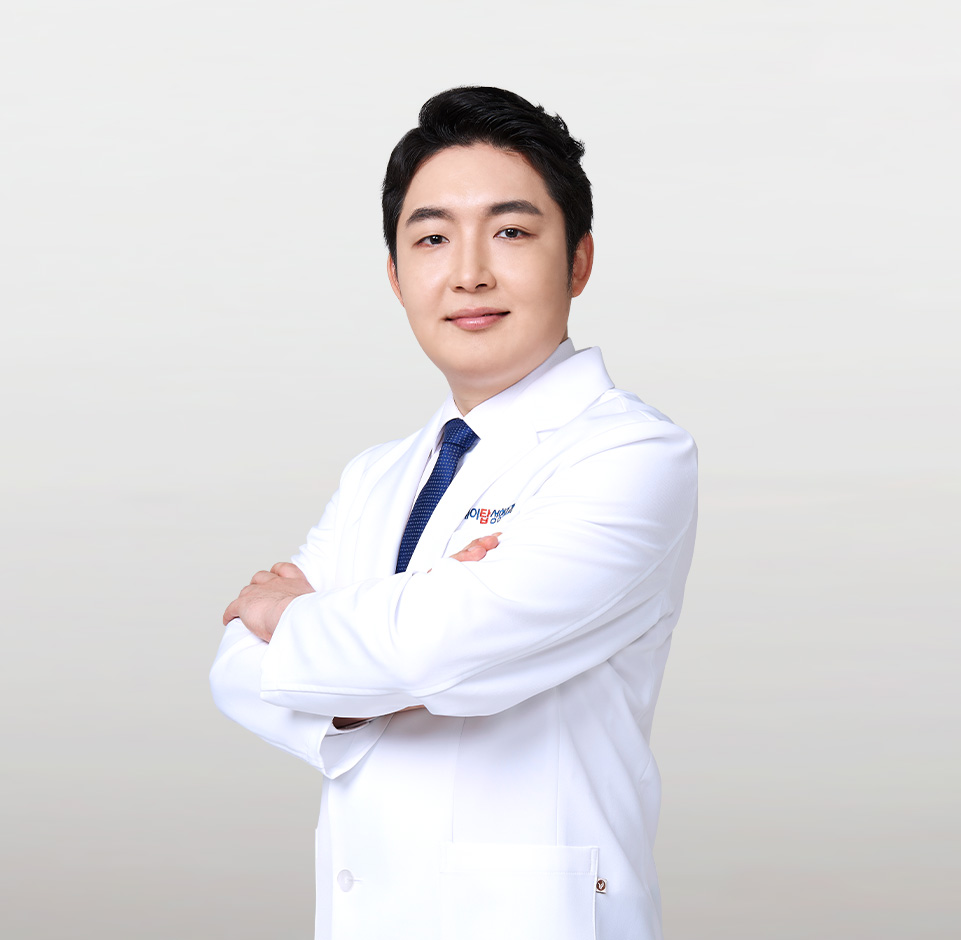 Dr. Shin Seung-ho - Plastic Surgery specialist at ATOP Plastic Surgery Seoul Korea