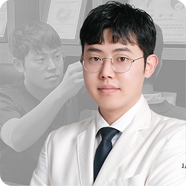 Dr. Park Cheol-heum - Plastic Surgery Specialist specialist at JAYJUN Plastic Surgery & Dermatology Seoul Korea