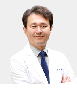 Dr. Park Jae-hyung - Cataract & Cornea specialist at HanGil Eye Hospital Seoul Korea