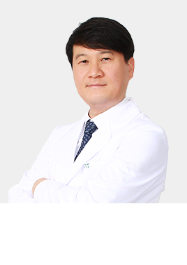 Dr. Lee Sang-mok - Cataract, Contact Lens, Cornea, External Eye & Allergy specialist at HanGil Eye Hospital Seoul Korea