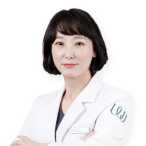 Dr. Hwang Yoon-ju - Dermatology specialist at Wonjin Plastic Surgery Clinic Seoul Korea