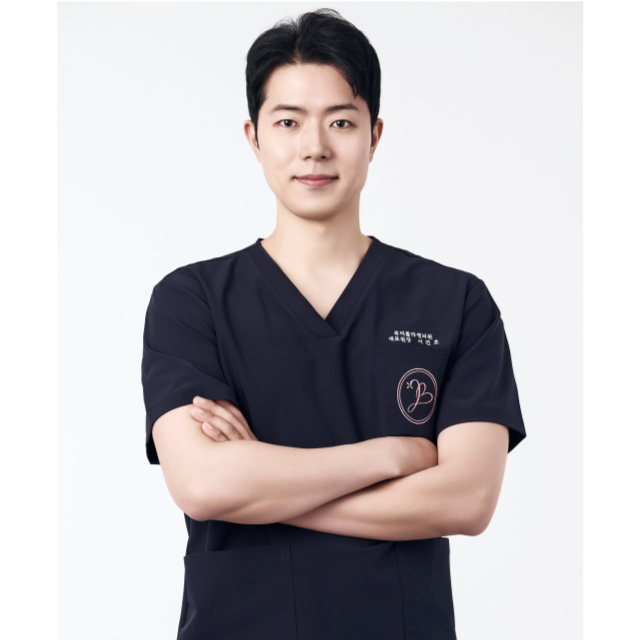 Dr. Lee Geon-ho - Dermatology & Lifting (4-Director Collaborative System) specialist at Beauty Blossom Clinic Seoul Korea