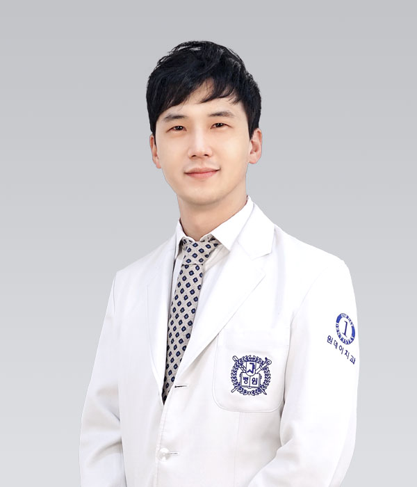 Dr. Kim Do-hoon - Orthodontics — Invisalign specialist at One Day Dental Clinic Seoul Korea