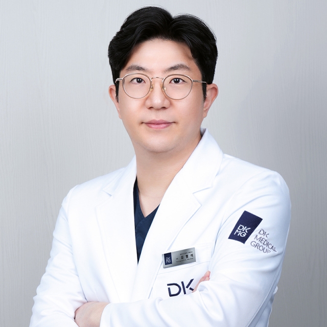 Dr. Kim Hyung-seok - Plastic Surgery (Board Certified) specialist at Thank You Plastic Surgery Clinic Seoul Korea