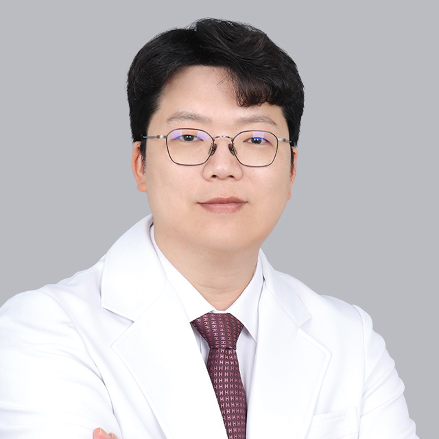Dr. Kim Dong-hyon - Skincare & Dermatology specialist at DA Plastic Surgery Seoul Korea