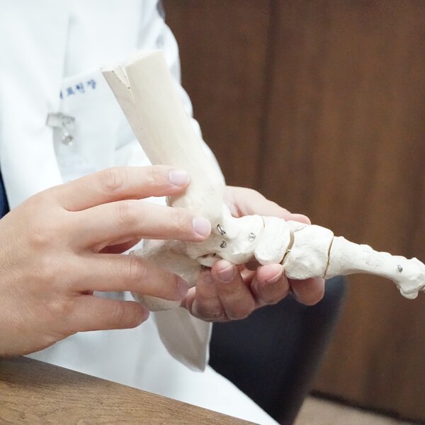 Dr. Vice Director 2 - Acupuncture & Moxibustion specialist at SOLDAM Seoul Korea