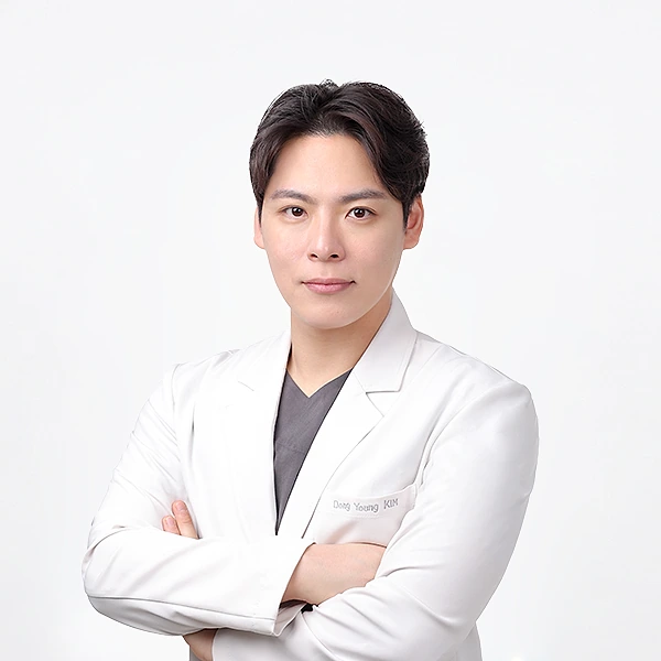 Dr. Kim Dong-young - Aesthetic Medicine specialist at Cléor Clinic Hongdae Seoul Korea