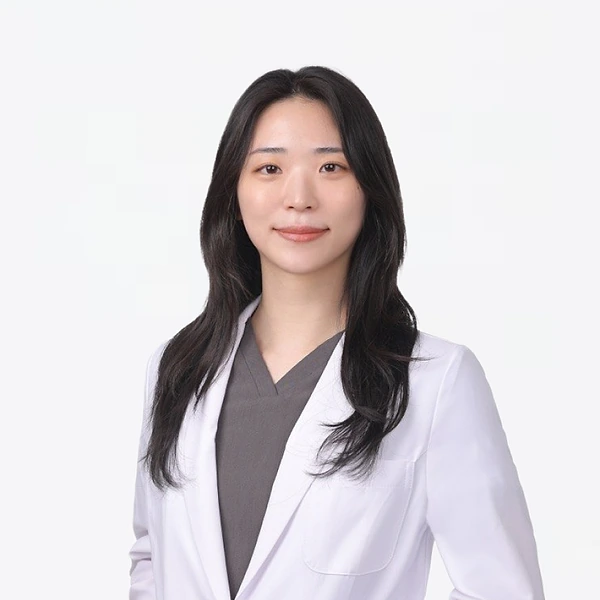 Dr. Cho Hye-won - Aesthetic Medicine specialist at Cléor Clinic Hongdae Seoul Korea
