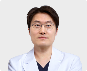 Dr. Kim Jang-Jae - Anesthesiology & Pain Medicine Specialist specialist at VIBE Plastic Surgery Seoul Korea